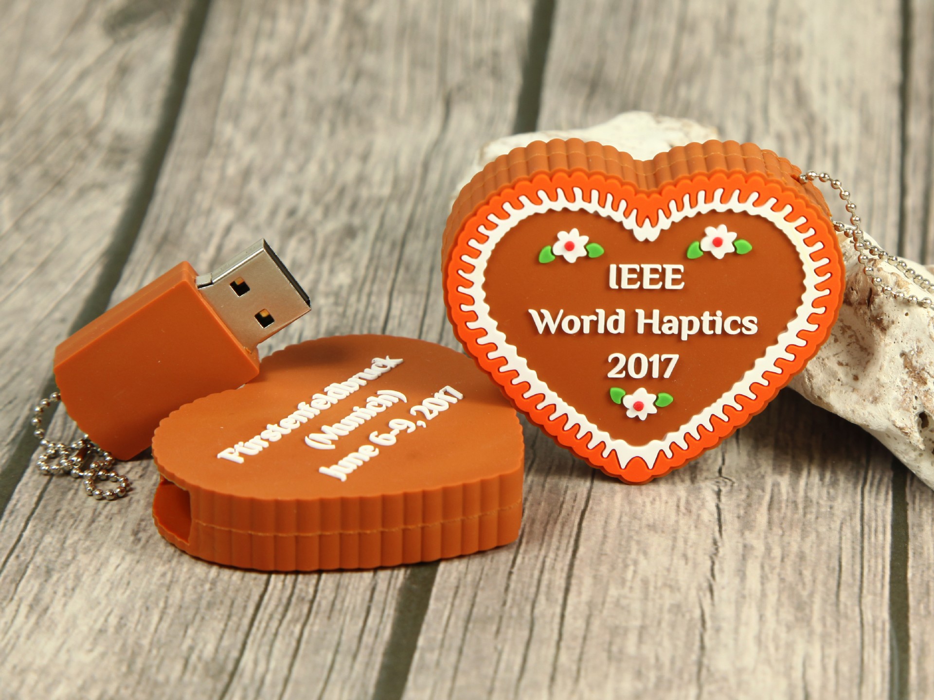 usb stick lebkuchenherz lebkuchen herz oktoberfest logo