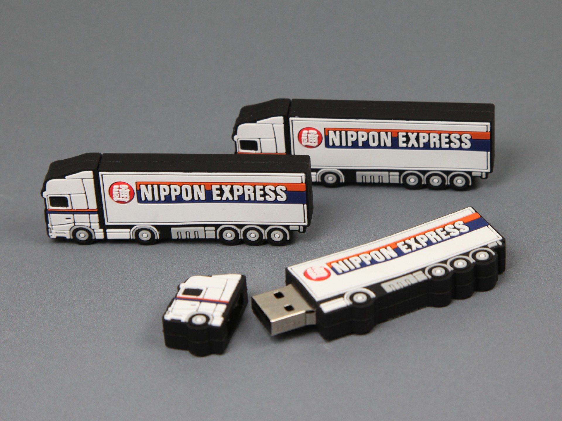 usb stick lkw fuhrpark transport logistik strasse