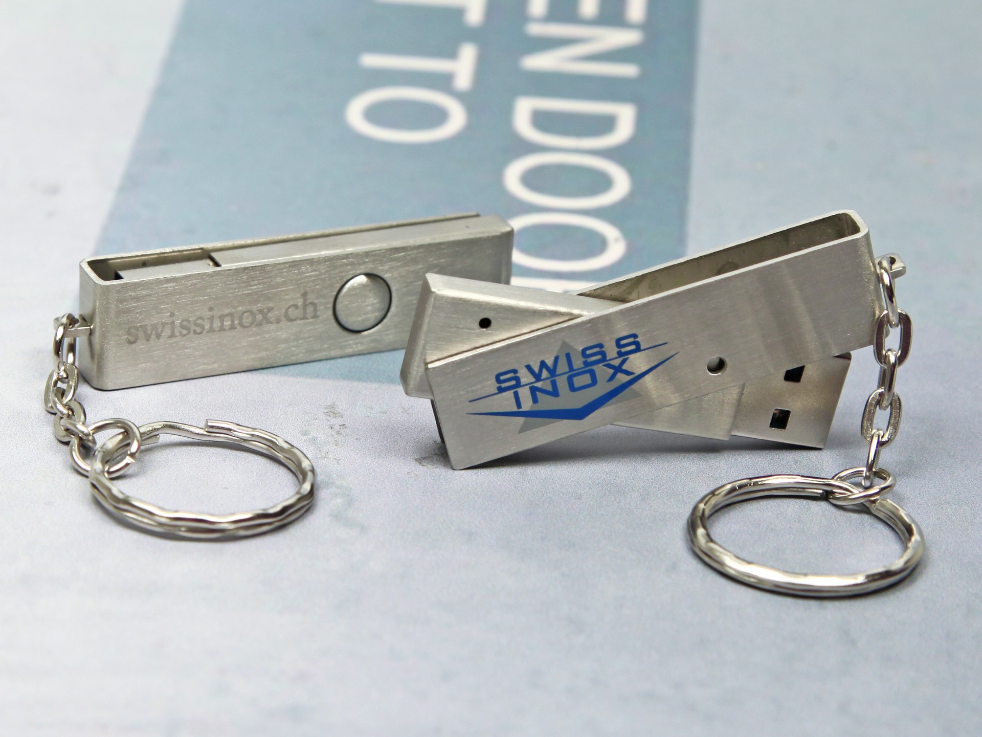 usb stick metall drehbar anhänger silber matt druck gravur