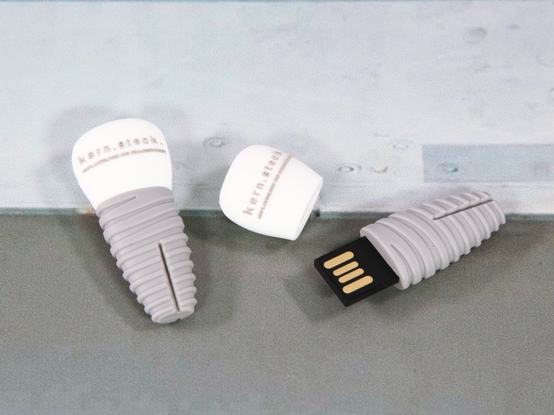 usb stick sonderform zahn inlay zahnarzt kreativ zahnersatz