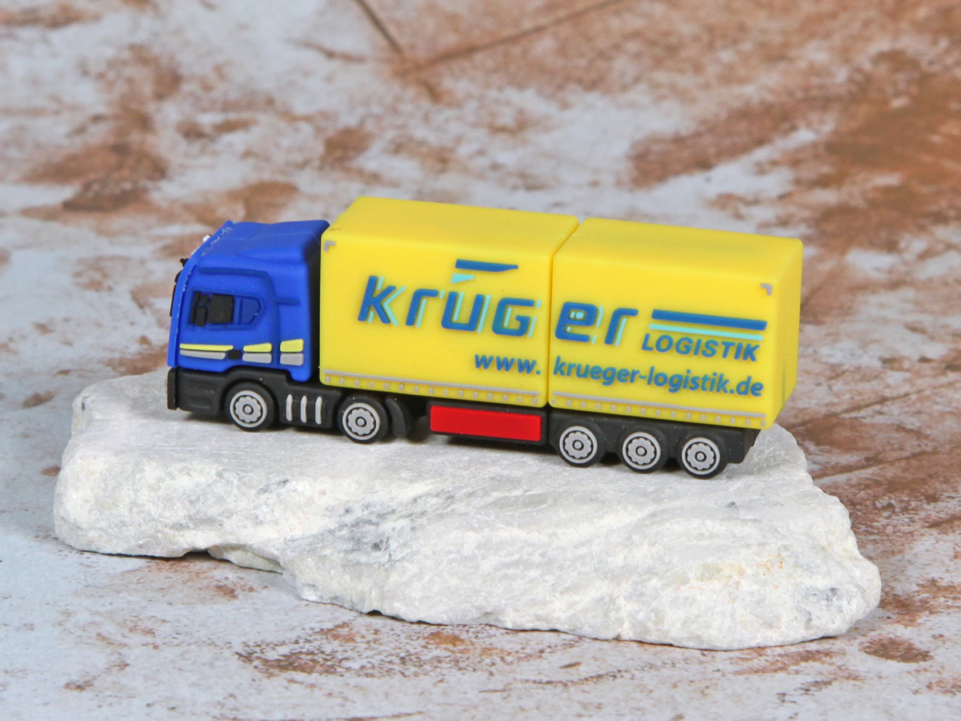 usb stick truck lkw sonderform logo transport werbung