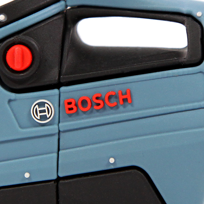 Detailansicht des eingegeossenen Bosch-Logos